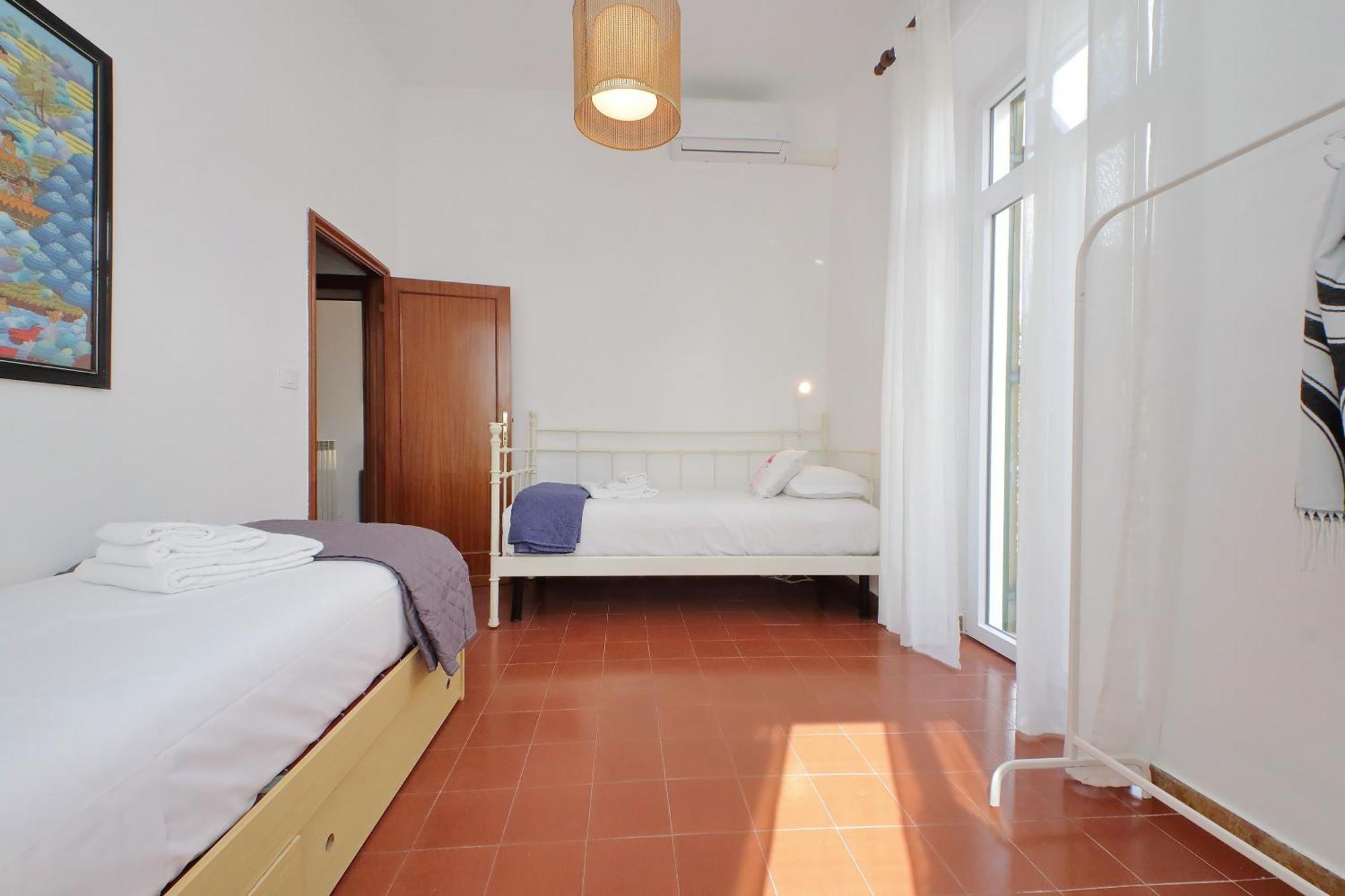4bnb - Queen Mary Vatican Apartment
